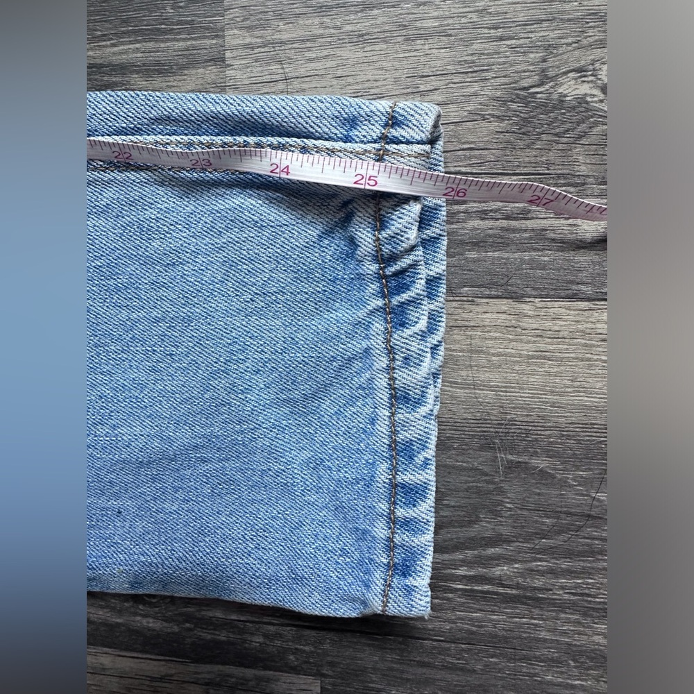 Vintage Y2K High Rise Levi’s Jeans - Picture 9 of 12